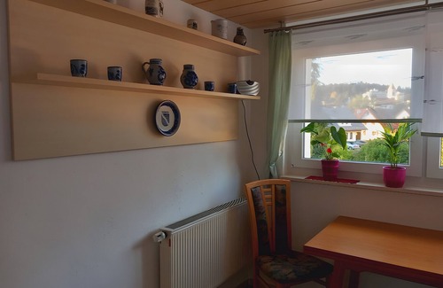 Lutzenhardt Apartment | Apartment 'Klink' with Private Terrace, Shared Garden and Wi-Fi