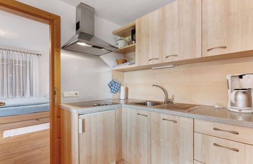 Molten Apartment | Apartment 'Kornblume' with Mountain View, Shared Garden and Wi-Fi