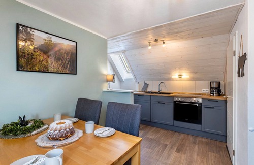 Gellinghausen Apartment | Apartment 'Krähling' with Mountain View, Shared Terrace and Wi-Fi