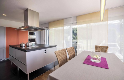 Perca Apartment | Apartment “Kronsun - Ruhe” with Mountain View, Balcony & Garden