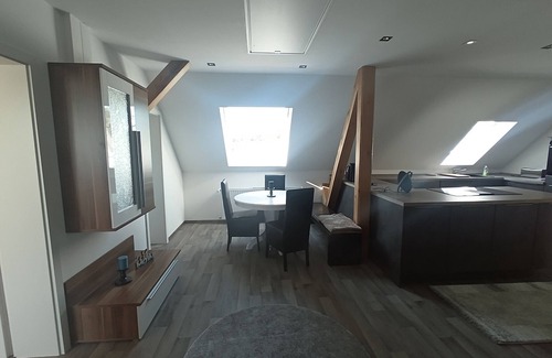 Neuhof Apartment | Apartment 'Ländliche Ferienwohnung' with Wi-Fi