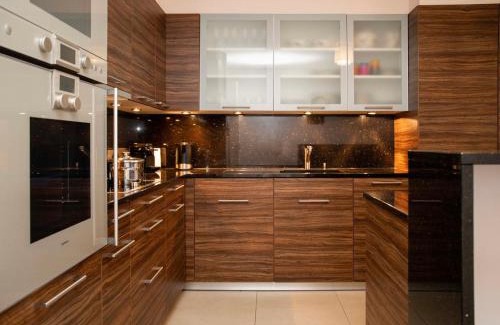 Montreux City Centre Apartment | Apartment L'Esplanade A1-4 by Interhome