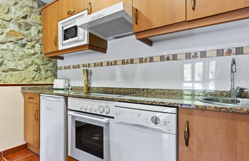 Riberas Apartment | Apartment 'La Cabaña' with Mountain View and Private Garden