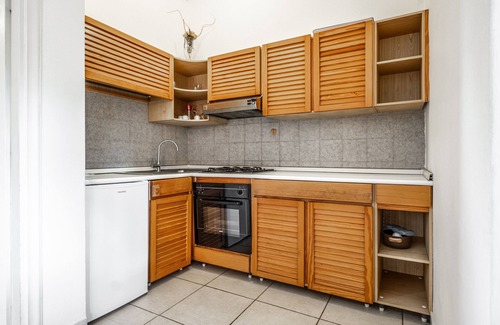 Ansedonia Apartment | Apartment 'La Capannuccia A' with Shared Garden, Wi-Fi and Air Conditioning