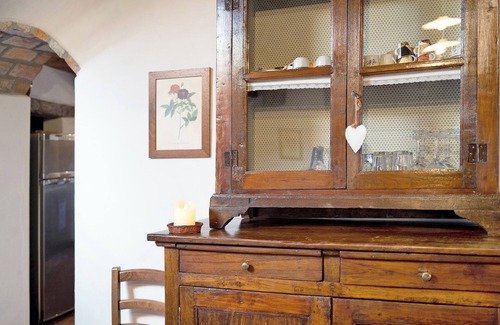 Siglioli Apartment | Apartment 'La Casa della nonna' with shared Pool, Garden and Wi-Fi