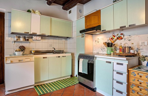 Bieno Apartment | Apartment 'La Casa Di Ketty' with Mountain View and Private Terrace