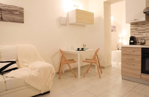 Sassari Apartment | Apartment 'La Corte Di Santa Maria' with Wi-Fi and Air Conditioning