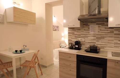 Sassari Apartment | Apartment 'La Corte Di Santa Maria' with Wi-Fi and Air Conditioning