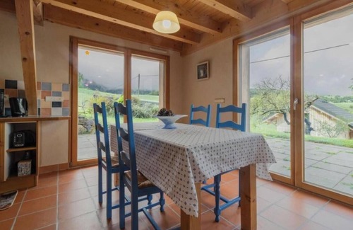 Montagnole Cottage | Apartment 'La Grange Aux Ecureuils 4 Pers' with Mountain View, Private Terrace and Private Garden