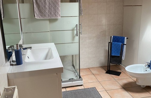 Feltre Apartment | Apartment 'La Mansarda' with Mountain View, Shared Garden and Air Conditioning