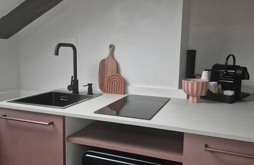 Rione Centro Apartment | Apartment 'La Scaletta' with Wi-Fi and Air Conditioning