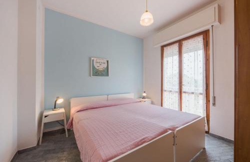 Lido di Camaiore Apartment | Apartment La Sirenetta by Interhome