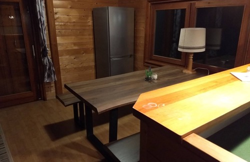 Leiberg Apartment | Apartment 'Landhaus - Holzhaus' with Mountain View, Wi-Fi and Air Conditioning