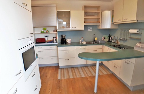 Klopein am Klopeiner See Apartment | Apartment 'Landhaus Noreia' with Mountain View, Shared Terrace and Wi-Fi