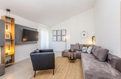 Salatic Apartment | Apartment LAURUS