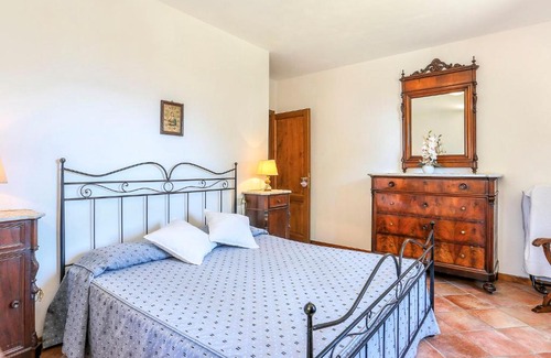 Molazzana Apartment | Apartment Le Bore-2 by Interhome