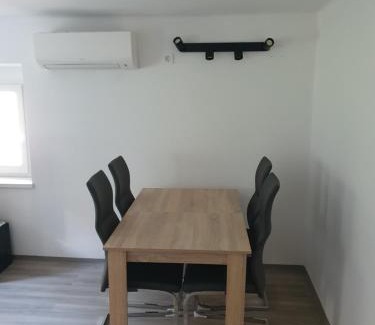 Tolmin Apartment | Apartment Ledince