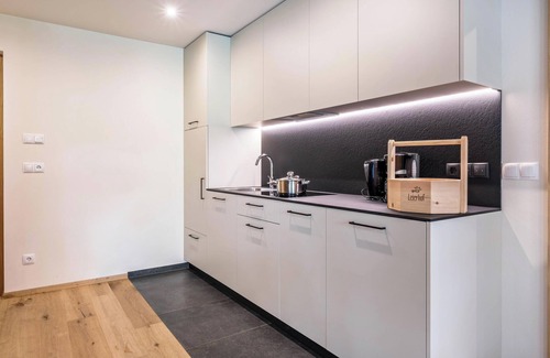 Chifa Apartment | Apartment "Leierhof Olivia" with Mountain View, Wi-Fi, Balcony & Garden