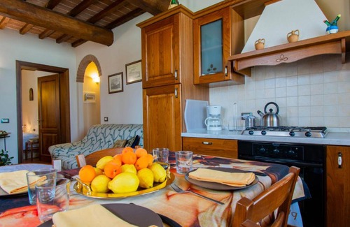 Cerreto Guidi Apartment | Apartment Leonardo - Borgo Fontana by Interhome