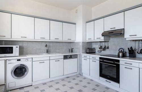 Eze Apartment | Apartment Les Balcons d'Eze-1 by Interhome