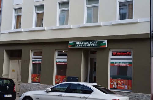 Gera Apartment | Apartment 'Leviq' with Shared Terrace and Wi-Fi
