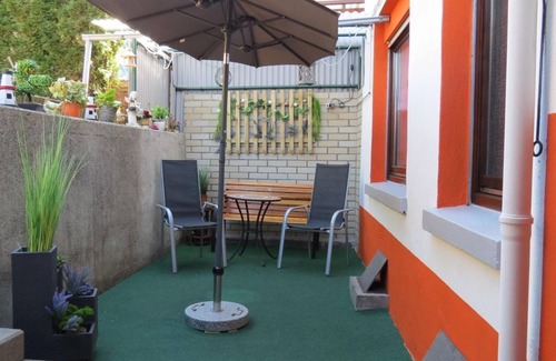 Oberwesel Apartment | Apartment Link - apartment with bathroom, bedroom, living room (sofa bed)