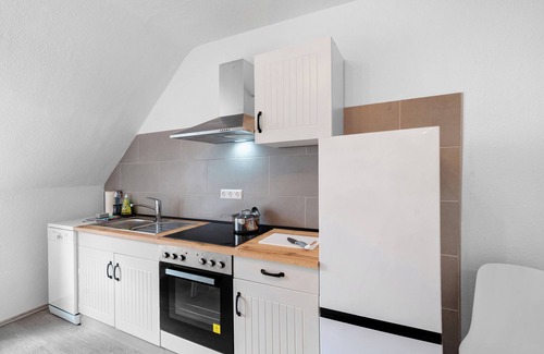 Pforzheim Apartment | Apartment 'Links' with Wi-Fi