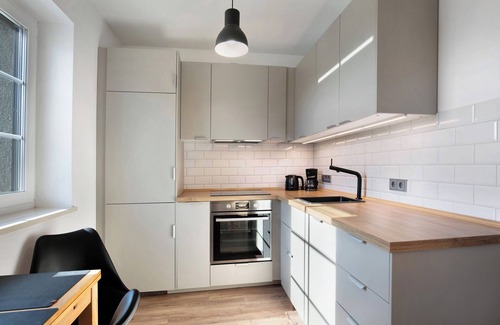 Stolzenhagen Apartment | Apartment 'Löwenzahn' with Shared Garden and Wi-Fi