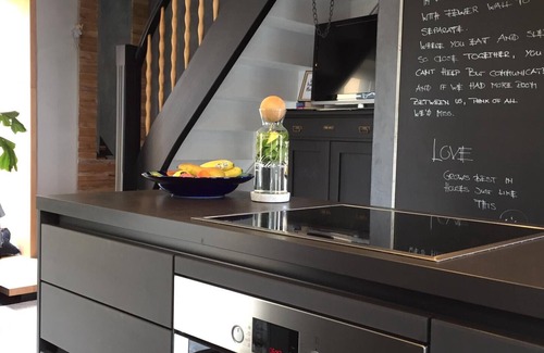 Bitz House | Apartment 'Lotte' with Private Terrace, Private Garden and Wi-Fi