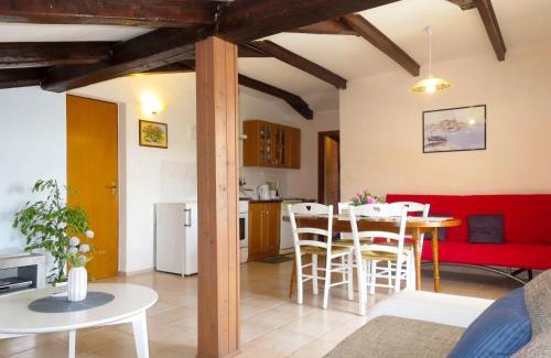 Vinjerac Apartment | Apartment Lukeni-1 by Interhome