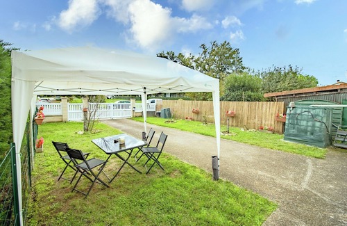 La Fagette Apartment | Apartment 'Lumineux' with Private Terrace, Private Garden and Wi-Fi