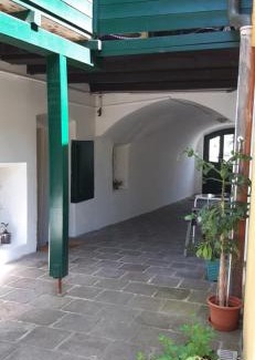 Sankt Veit an der Glan Apartment | Apartment mit 1 Schlafzimmer in Altstadthaus