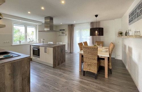 Obereisenheim Apartment | Apartment Main vacation up to 8 persons Eisenheim directly at the Mainschleife