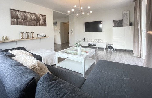 Obereisenheim Apartment | Apartment Main vacation up to 8 persons Eisenheim directly at the Mainschleife
