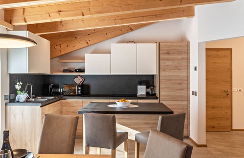 Vigo di Fassa Apartment | Apartment 'Majon De Rita' with Mountain View, Whirlpool and Wi-Fi