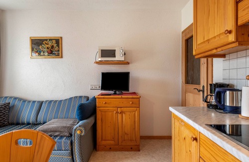 Albions Apartment | Apartment 'Malsötscherhof A' with Mountain View, Private Terrace and Wi-Fi