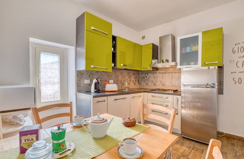 Foligno Apartment | Apartment 'Mama Mia' with Mountain View and Wi-Fi