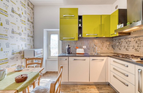 Foligno Apartment | Apartment 'Mama Mia' with Mountain View and Wi-Fi