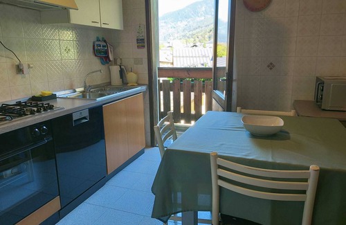 Bocenago Apartment | Apartment “Mansarda tra le Dolomiti di Brenta" with Mountain View & Balcony