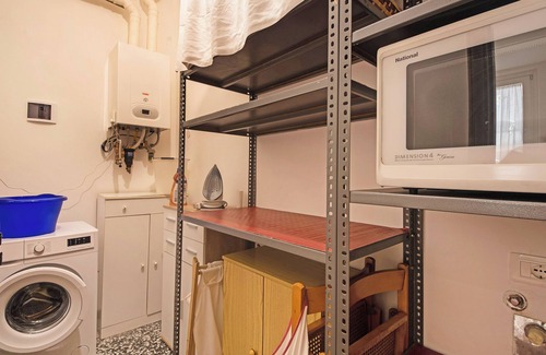 Moneglia Apartment | Apartment 'Miriam e Carlo' close to the Beach with Garden & Wi-Fi