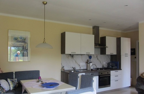 Veli Brgud Apartment | Apartment Mirjana - Mali Brgud - surrounded by greenery, ideal for families