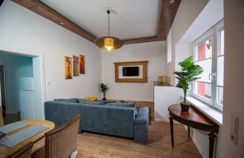 Klotten Apartment | Apartment mit kleinem Innenhof im Erdgeschoss für bis zu 4 Personen