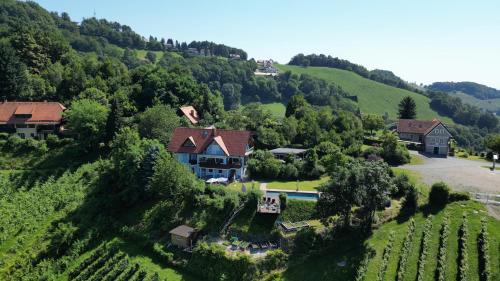 Fresing Apartment | Apartment mit Pool und Aussicht