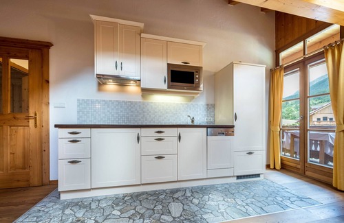 Anterselva Apartment | Apartment 'Mitterbruggehof Silberdistel' with Mountain View, Shared Garden and Wi-Fi