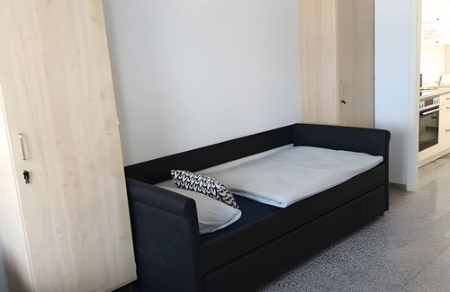 Delmenhorst Apartment | Apartment 'Mk Delmenhorst 2' with Balcony and Wi-Fi
