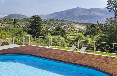 Kalata Apartment | Apartment 'Monte Verde 103' with Sea View, Wi-Fi and Air Conditioning