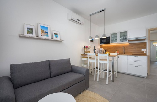 Kukci Apartment | Apartment Muha I with pool in Porec