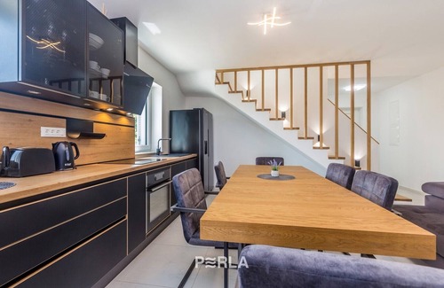 Nerezine Apartment | Apartment NAYA with large heated pool 50m2