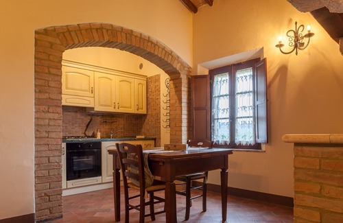 Sovicille Apartment | Apartment near Siena surrounded by nature with swimming pool