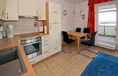 Wiek Apartment | Apartment near the harbor with balcony and sea view - Hafenhäuser Wiek 15